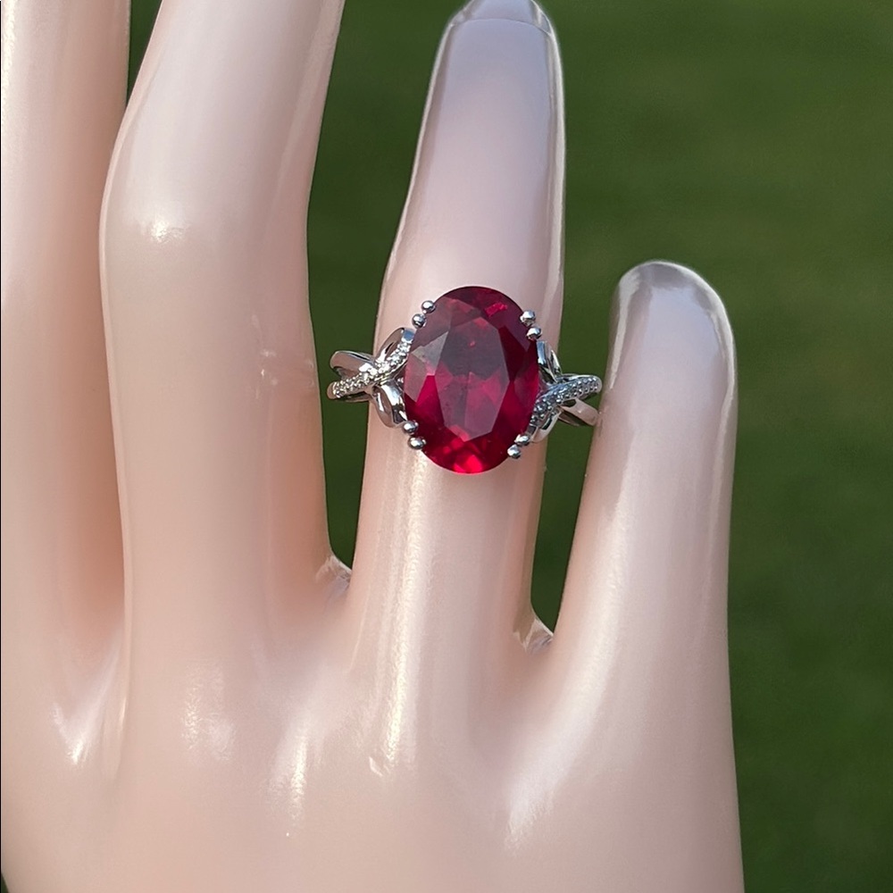 Oval Ruby Solitaire 4.75 carat Ring Genuine Diamond accents Size 7 Cocktail Ring